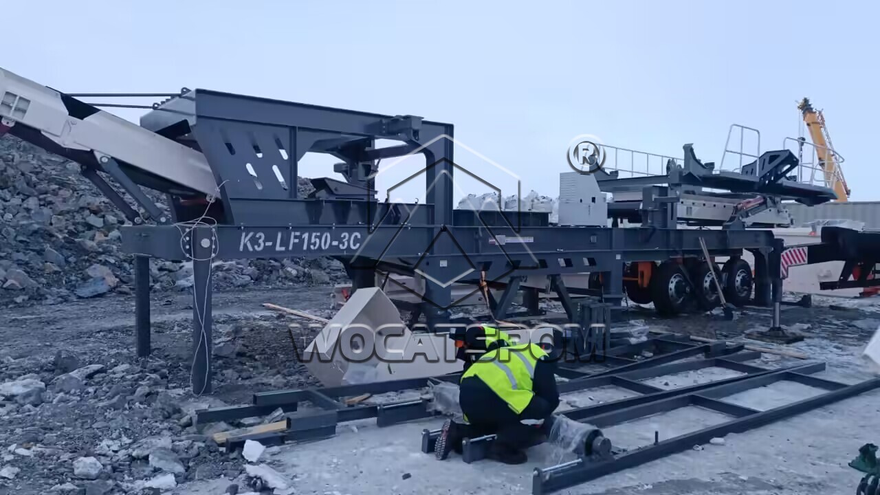 El ingeniero estaba trabajando en la instalación